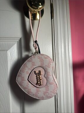 Juicy Couture Pink Heart Wristlet Coin Purse